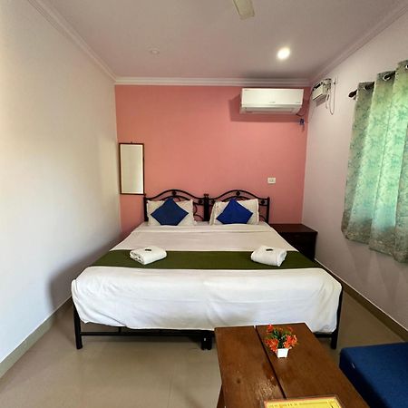 Casa Somanjo Inn Calangute Kültér fotó
